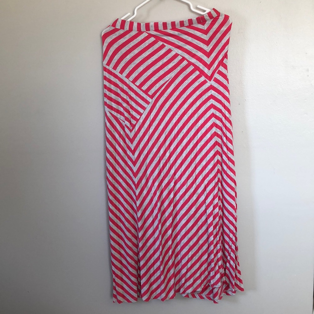 Pink skirt